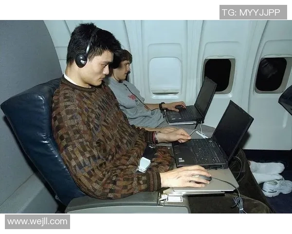 从恶作剧到挚友泰勒与姚明的50个麻辣鸡翅情谊之旅